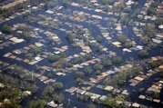 180px-Hurricane_Katrina_Flooding.jpg