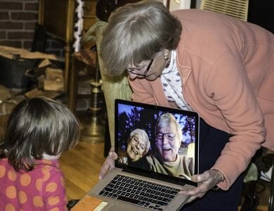 grandparents-on-skype